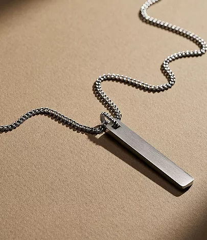 Ellis Vintage Casual Stainless Steel Pendant Necklace - Image 2