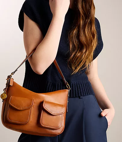 Jolie Leather Small Bucket Crossbody Bag - Image 2
