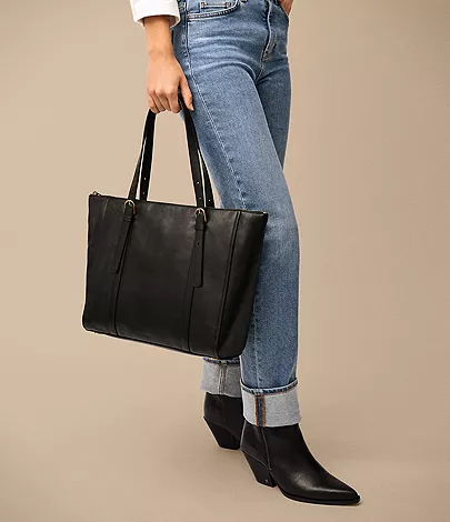Carlie Leather Tote - Image 6