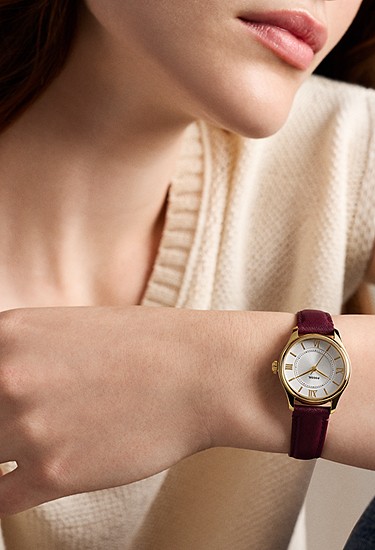 Gilmore 28mm Three-Hand Red Leather Watch - Image 2