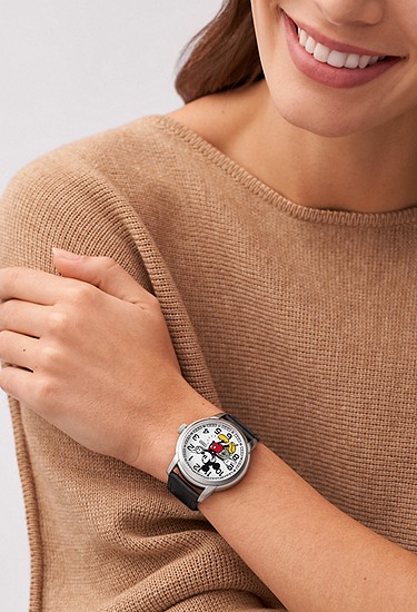 Disney Fossil Special Edition Classic Disney Mickey Mouse 40mm Watch - Image 2