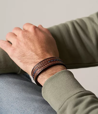 Everett Topstitch Brown Leather Strap Bracelet - Image 2