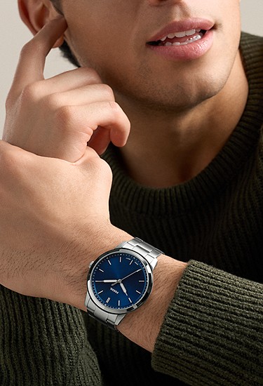 Minimalist 44mm Three-Hand Stainless Steel Watch - Image 2