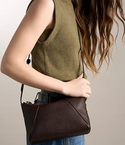 Willa Leather Small Crossbody Bag - Image 2