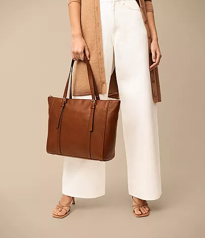 Carlie Leather Tote - Image 6