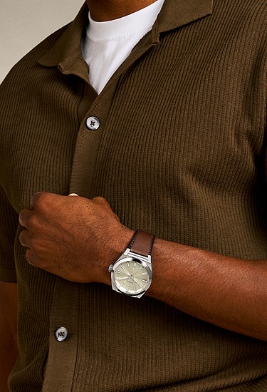 Everett 42mm Three-Hand Date Brown Leather Watch - Image 2